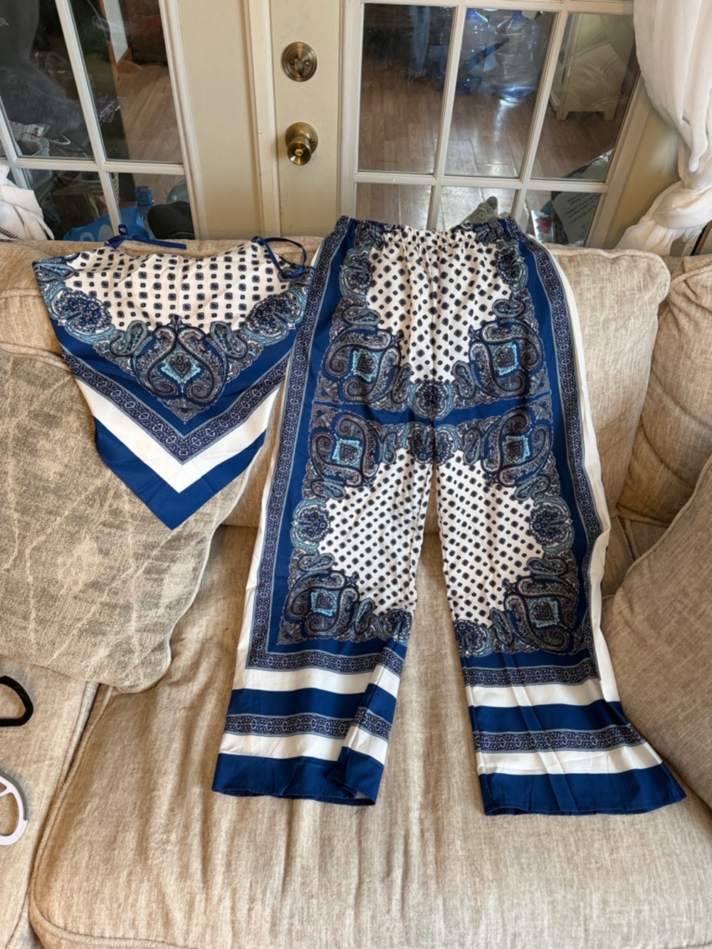 SHEIN Blue & White Bandana Print Wide Leg Pants with Matching Scarf Top